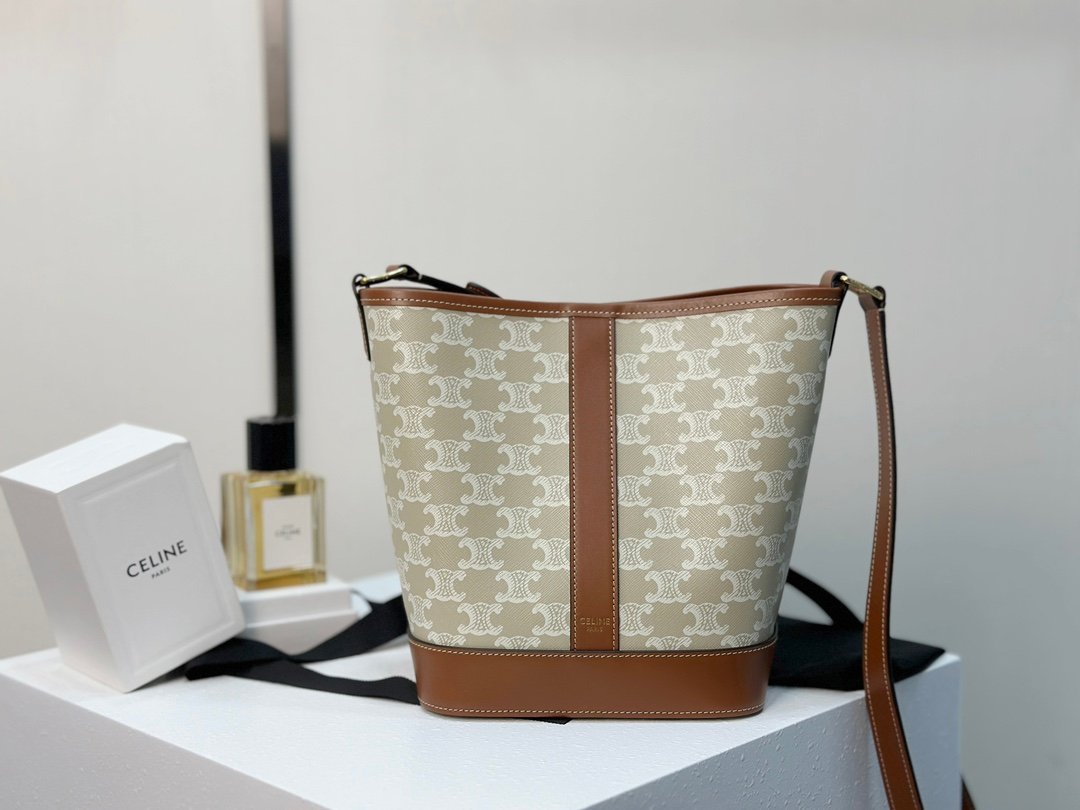 Size: 22x13x22cm