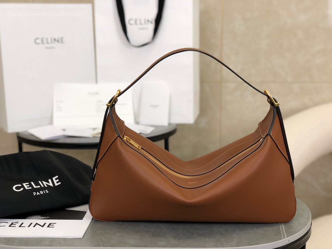 Size: 34x16x5cm