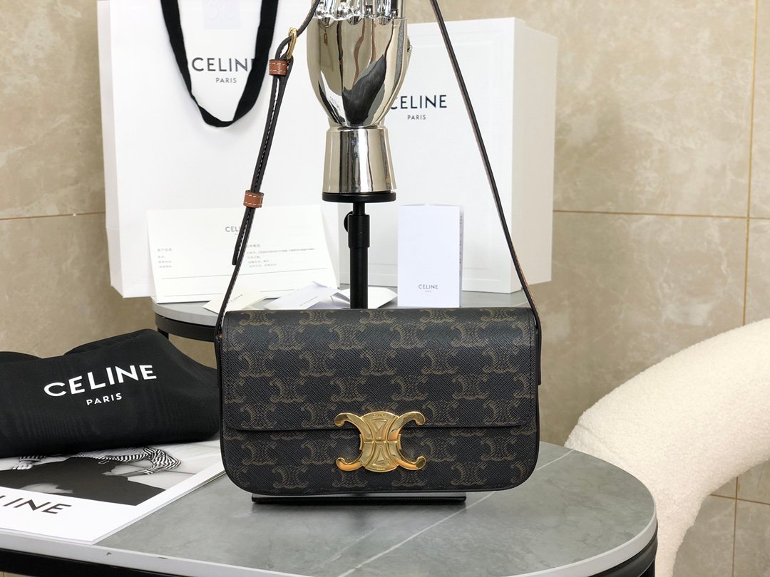 Size: 20x10x14cm