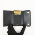 PRADA Triangle Logo Leather 6 Rings Key Case Black 1PG222 - 图片 10