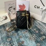 Chane Small Sachet Model: AS2857 Size: 12x17x6cm