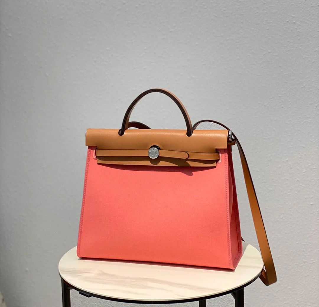Casual Bag Size: 31cm