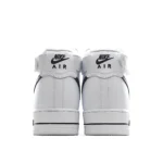 Nike Air Force 1 High '07 White and Black High Top - 图片 2