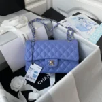 Chane1 Classic Flap Bag Model: A01113 Size: 23cm