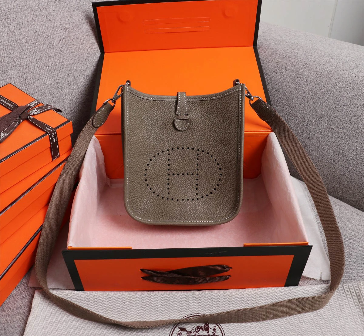 i386085e51d8af478c9381ed1897cbe39 Evelyne mini 100 with size:17cm - 图片 1