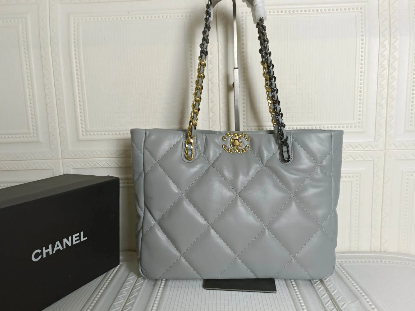 Black Gold Size: 37*28*10cm Style: 728