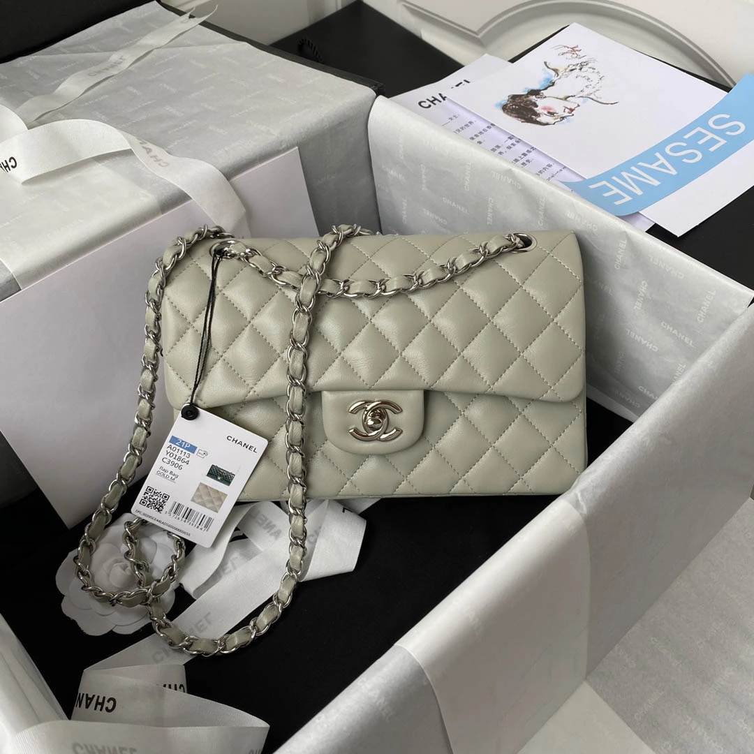 Chane1 Elegant Simple Size: 23cm Model Number: A01113