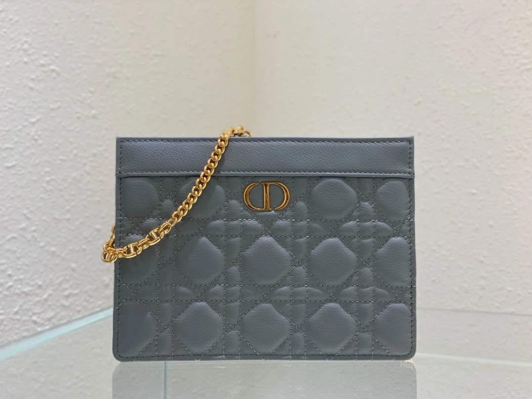 CARO woc zipped clutch bag Size:19x14x3 Model:5106