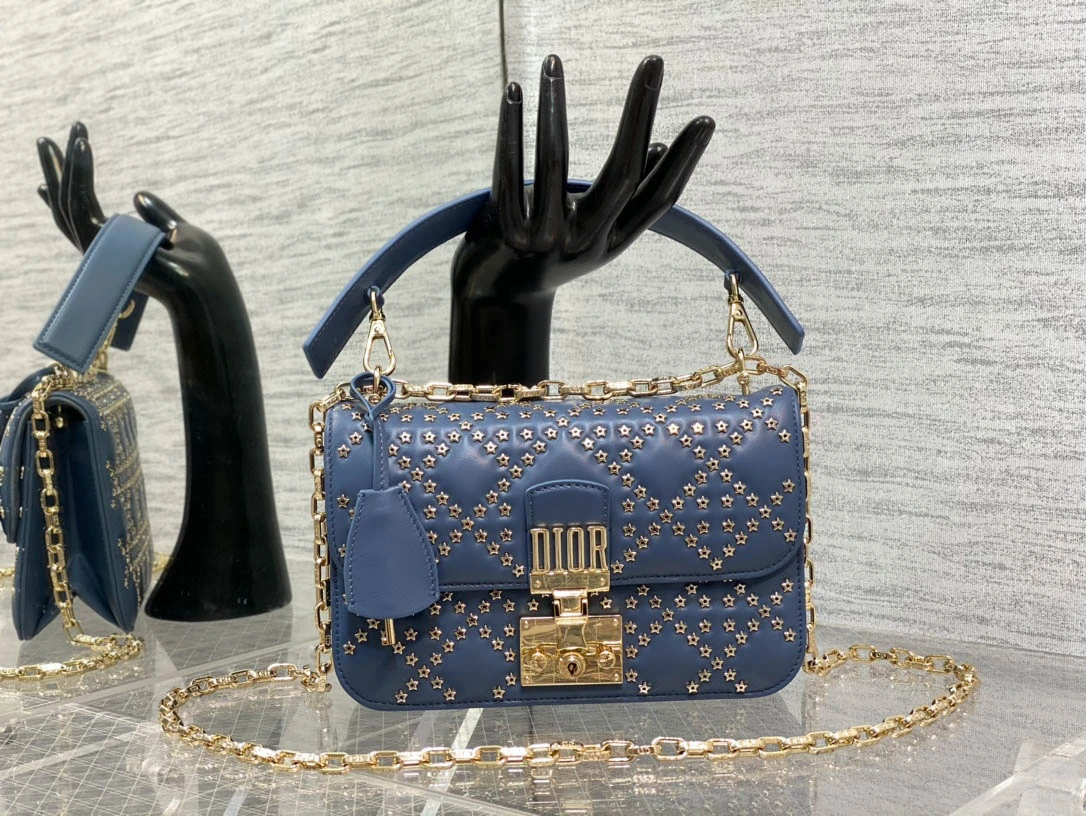 i53511b925f6edd9a7483e58fcb5225f0 Blue LUCKY limited series size:21*3*13cm - 图片 1