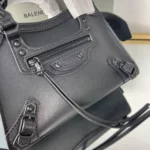 Balenciag* Neo Classic Motorcycle Bag Size: 16.5*22*9*14.5cm - 图片 3