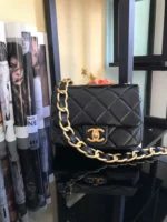 Chane Model: 2930# One shoulder can be worn crossbody Size: 18X6X14cm - 图片 6