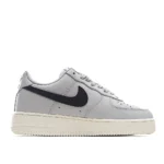 Nike Air Force 1 07 Low Light Grey Black - 图片 4