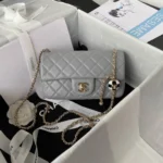 Chane Small Golden Ball One Shoulder Crossbody Model: AS1786 Size: 17cm