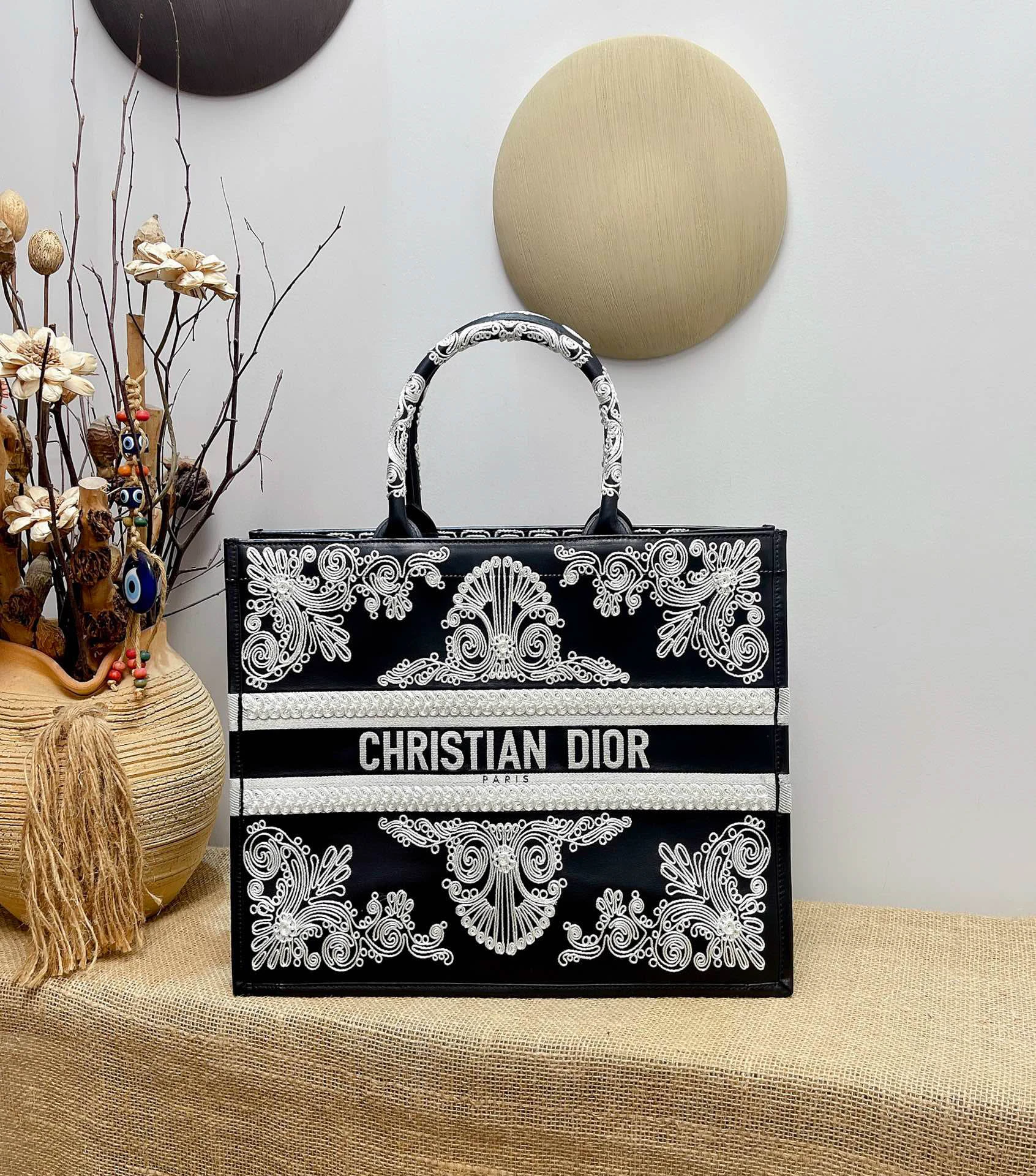 Book Tote Series Size: 41.5cm 36cm 22cm