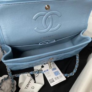 Chane1 Classic Flap Bag Model: A01113 Size: 23cm - 图片 7