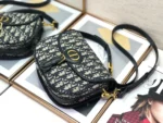 Lady Dior 5 compartments embroidery Size: 24 cm x 20 cm x 11 cm Model : M0565 - 图片 5