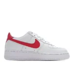 Nike Air Force 1 '07 Essential White and Red Low Top - 图片 9