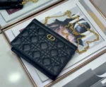 Caro Series Chain Crossbody Leather Bag Size: 19*14*3CM Model: 6418 - 图片 4