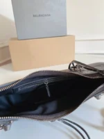 Balenciag Le Cagole Crossbody Bag Size: 33*16cm*8cm - 图片 7