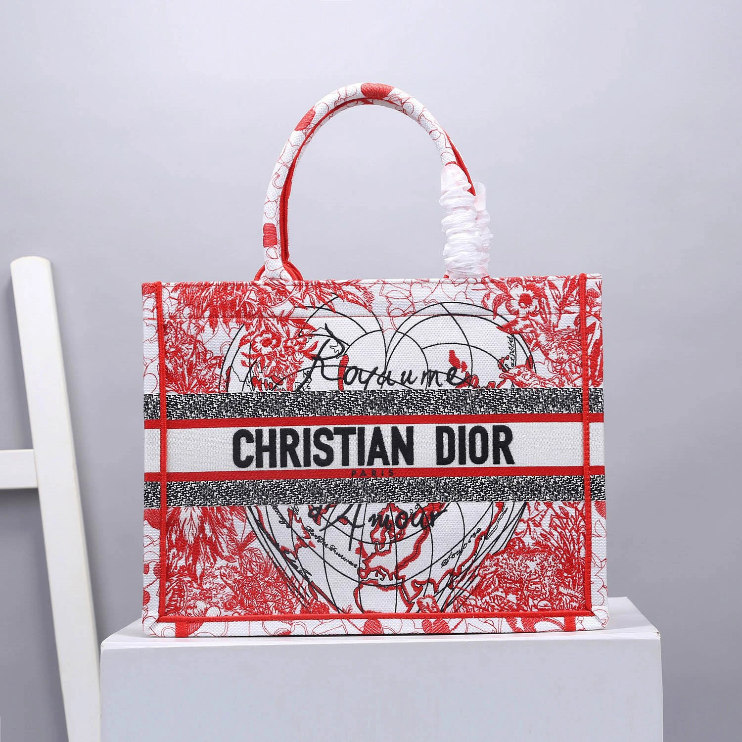 ibcc70dc1be2a5fa382e1e3b93d66dd5c Book Tote Tanabata Valentine's Day Limited Edition Size: 36.5cm - 图片 1