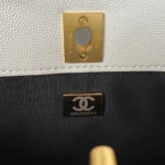 CHANE Underarm Bag Lychee Leather Size: 24.5x21.5x8cm - 图片 9