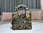 Lady D-Lite Clutch Size: 17 x 15 x 7 cm - 图片 9