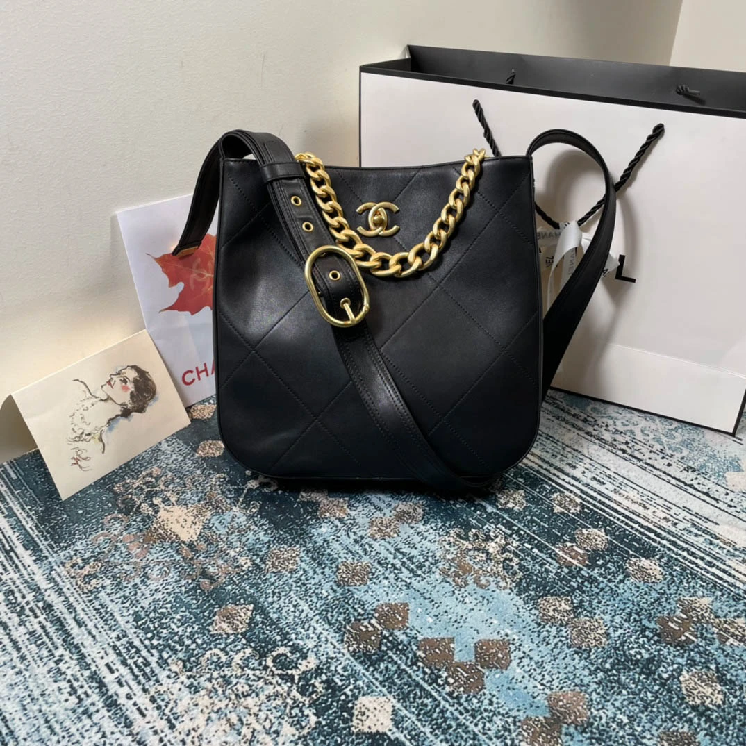 Chane Model: AS2844 Size: 29 28 7cm