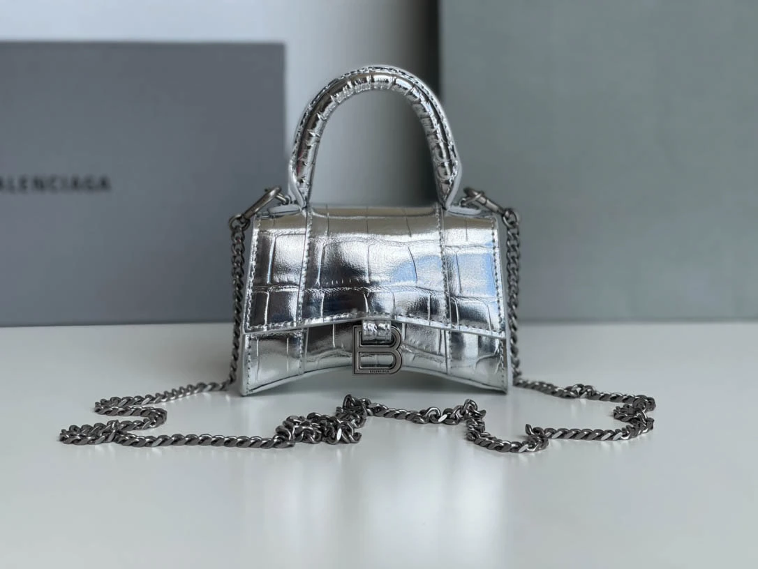 Balenciaga Hourglass Bag Orange Size: 169 Size: 12104.5cm