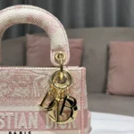 Lady D-Lite Clutch Size: 17 - 图片 9