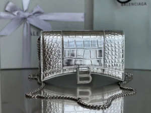 Balenciag Model No.:199 Size:19X12X5cm
