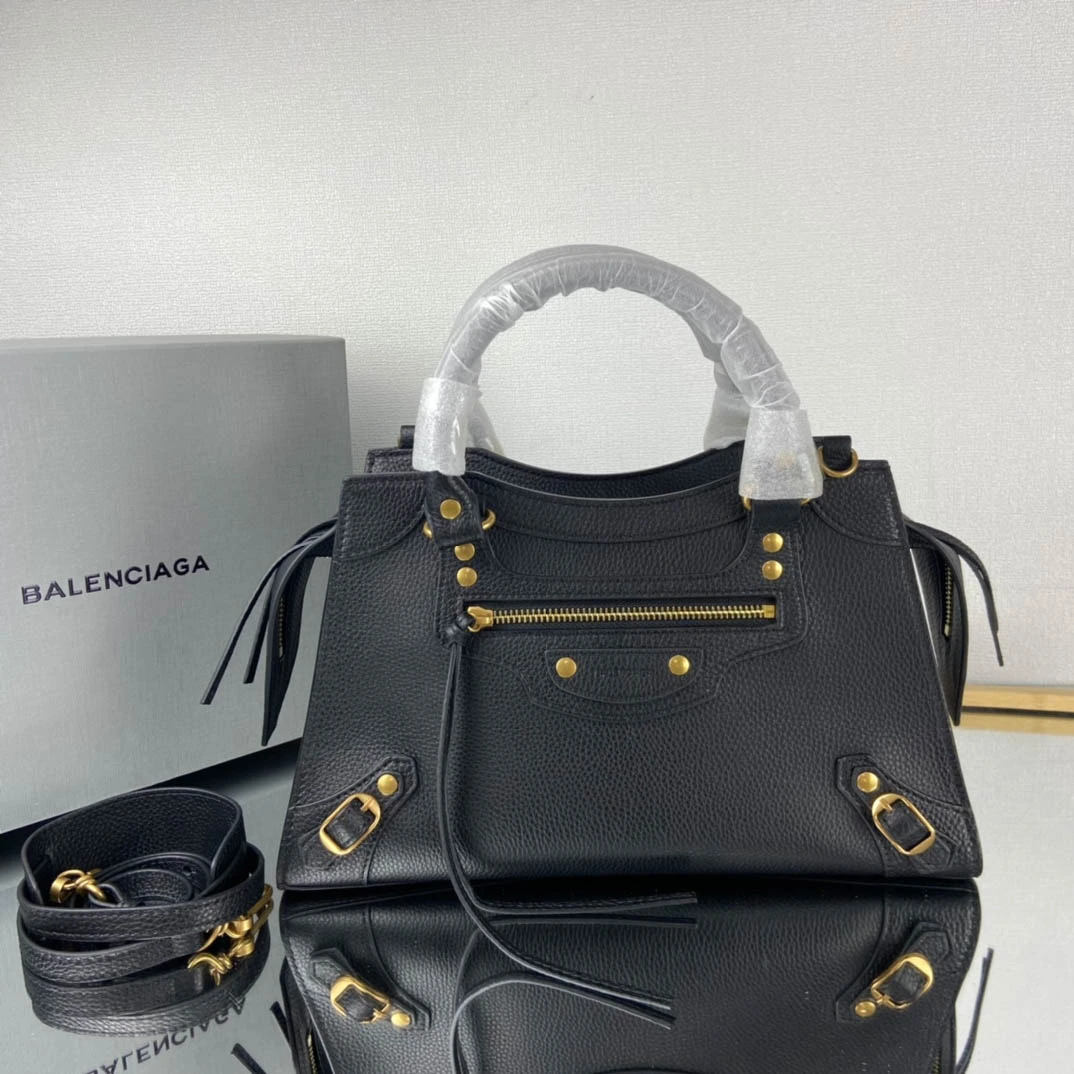 if8489769691603c17fa3100ad7d90a89 Balenciag* Neo Classic Biker Bag Size: 25*33*13*20cm - 图片 1