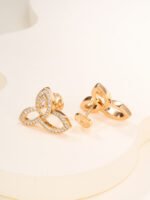 Lily Cluster Diamond Earrings, Large - 图片 10