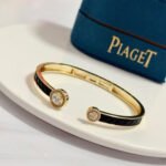 Possession open bangle bracelet - 图片 18