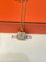 bag necklace