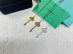 Tiffany Knot key