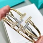 Tiffany T Wide Diamond Wire Bracelet in Yellow Gold - 图片 2
