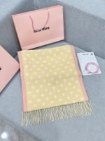 yellow and pink polka dot scarf - 图片 10
