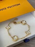 Color Blossom BB Star and Sun Multi-Motif Bracelet, Pink Gold, White Mother-of-Pearl and Diamonds - 图片 8