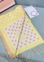 yellow and pink polka dot scarf - 图片 11