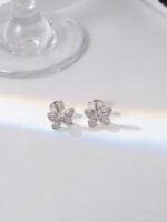 Classic Butterfly Diamond Petite Stud Earrings - 图片 6