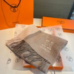 H logo scarf - 图片 16