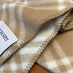 Check Wool Scarf Sand beige - 图片 9