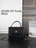 Flap Bag with Top Handle - 图片 7