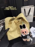 CHANEL small Handbag yellow - 图片 7