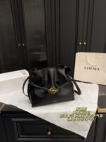 Flamenco clutch in nappa calfskin - 图片 2