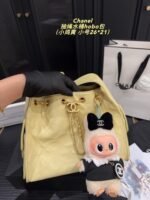 CHANEL small Handbag yellow - 图片 9