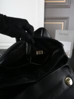Flap Bag with Top Handle - 图片 9