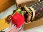 LV x Takashi Murakami cherry side trunk - 图片 2