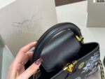 LV Capucines handbag black - 图片 2