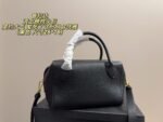 Prada Boston Pillow Bag - 图片 3